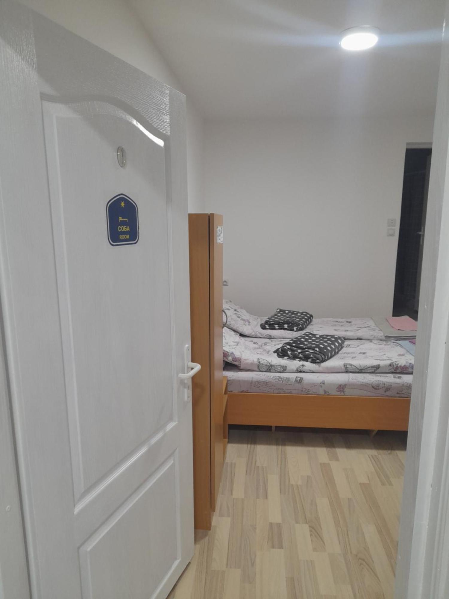 Guest House Vila Banjica Pirot Exterior foto